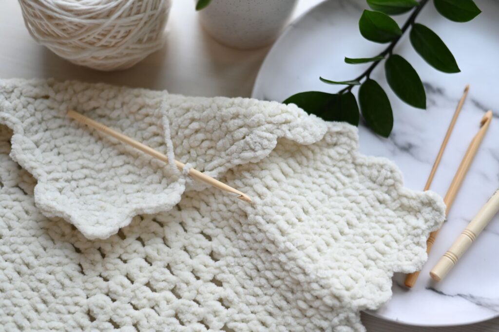 5 mm crochet hook